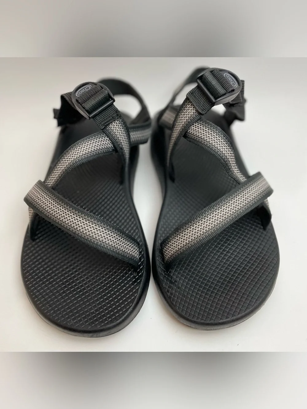 Chaco Z/Cloud Hiking Sport Sandals Black Gray Adjustable Straps Outdoor Sz 11